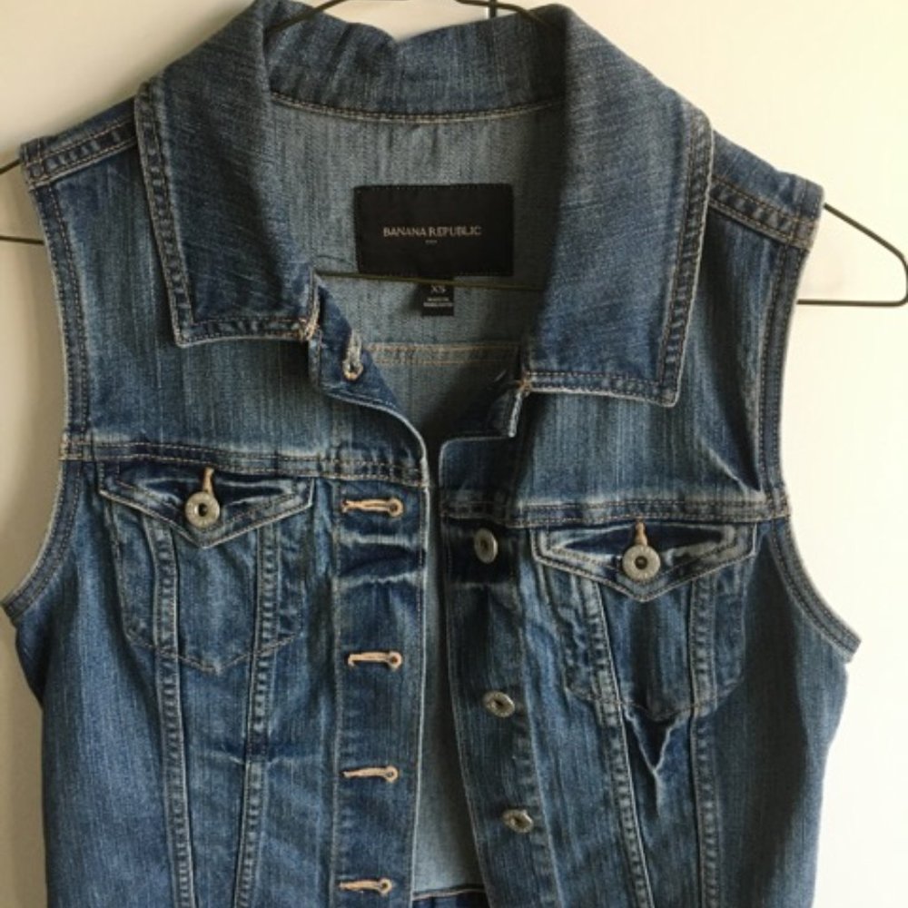 Banana Republic denim vest
